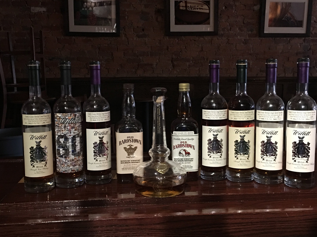 Bourbon Barrel Tavern-伊丽莎白敦必去景点