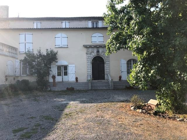 Le Clos des Cedres主图