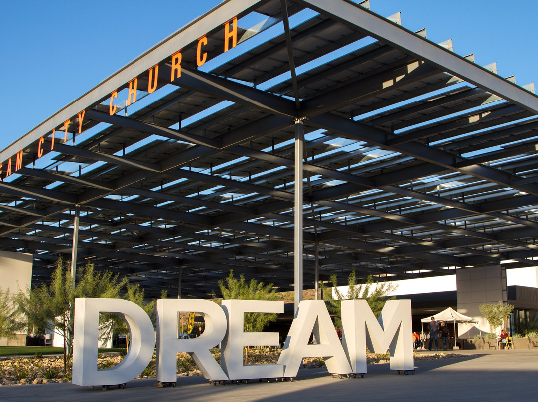 凤凰城第一神召会-凤凰城必去景点