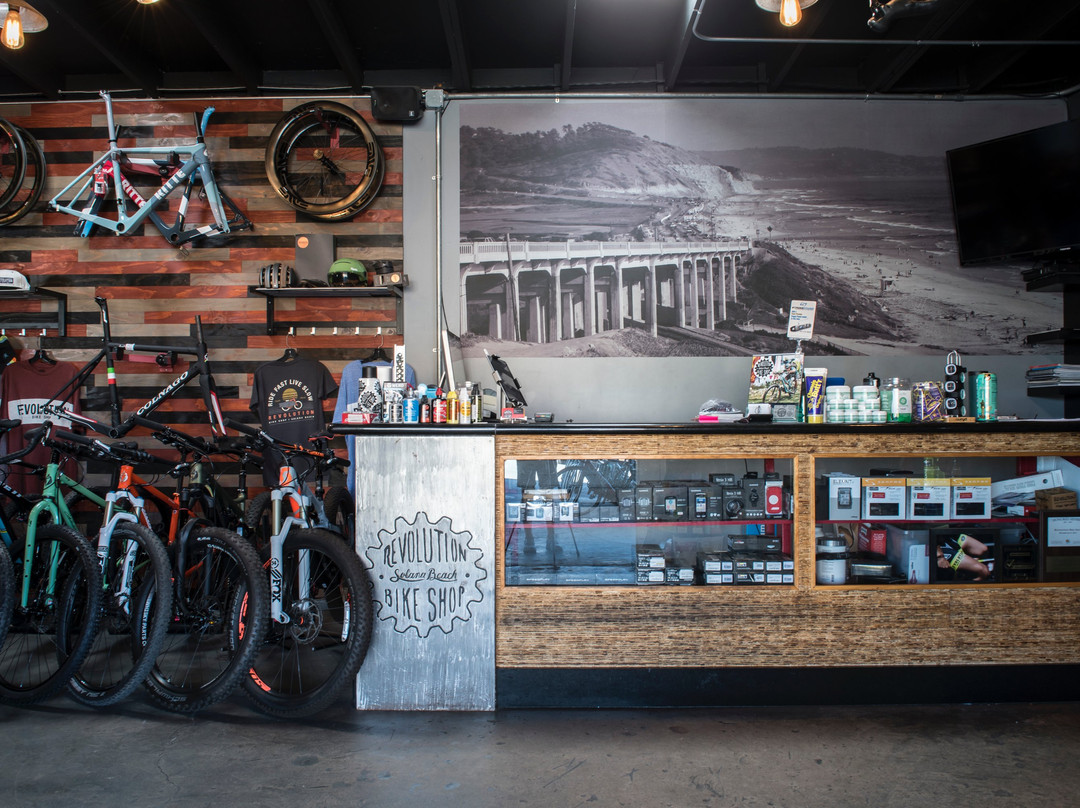 Revolution Bike Shop-索拉纳海滩必去景点