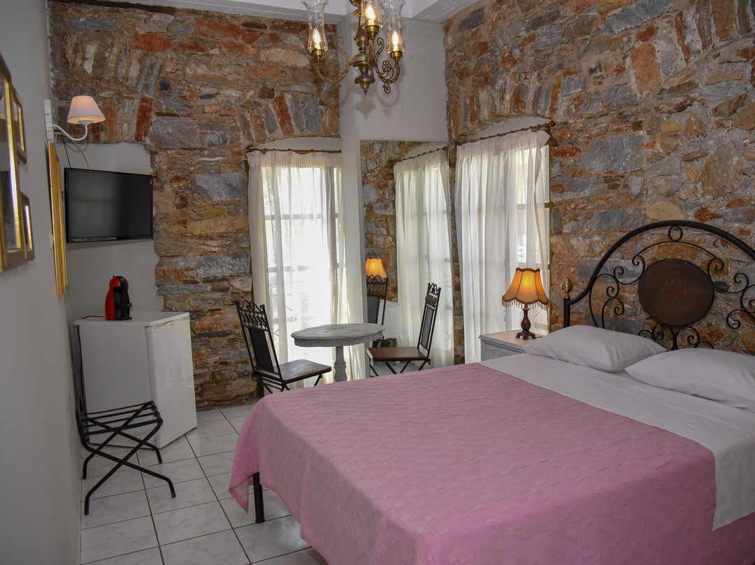 Axilleion Guest House主图