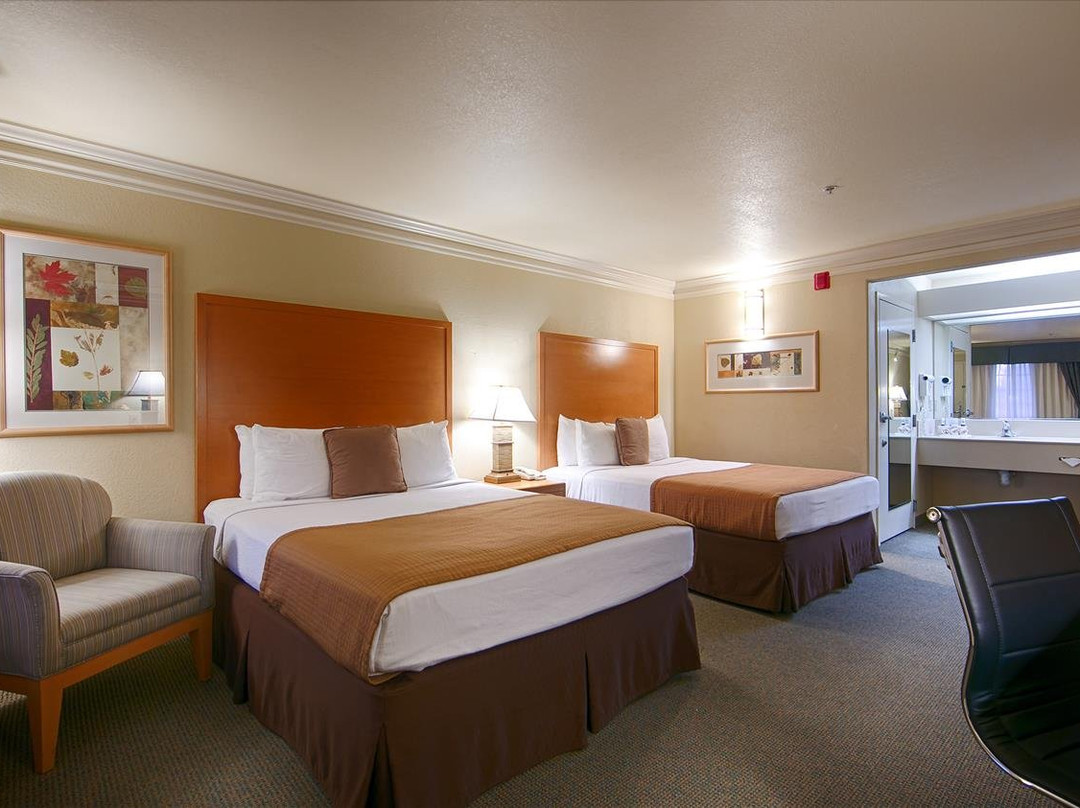 Best Western Inn & Suites Lemoore主图