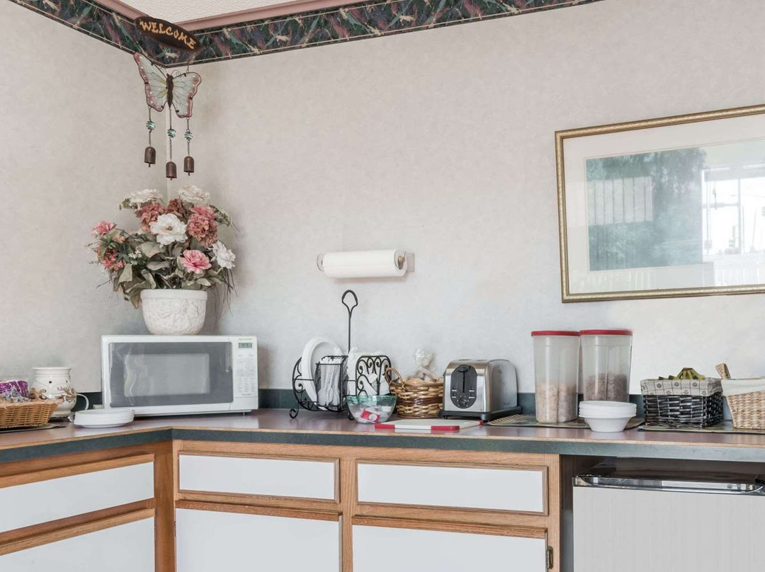 Knights Inn Ottawa主图