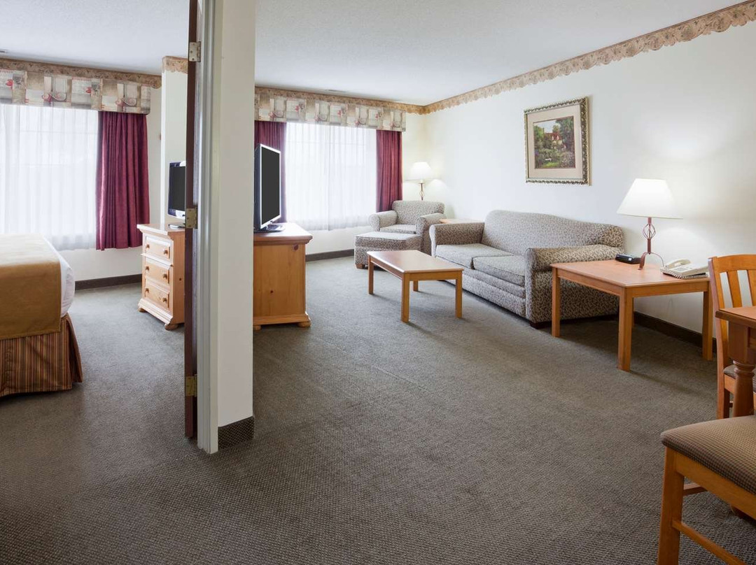 GrandStay Hotel & Suites Montevideo主图