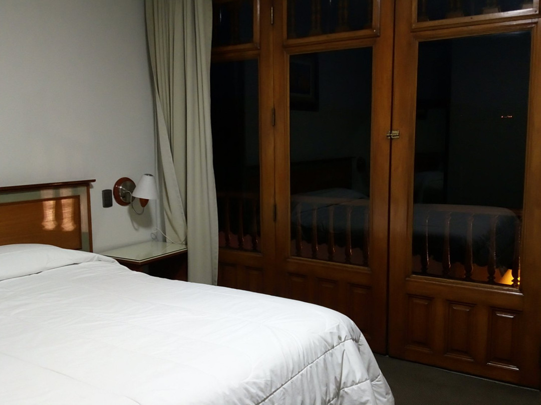 Hotel Continental主图