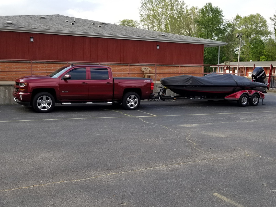 The Valley Inn and Suites主图