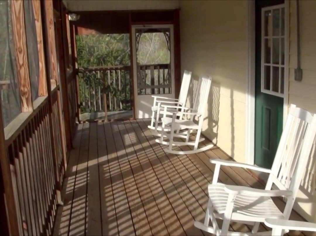 Cliff View Golf Club & Inn主图