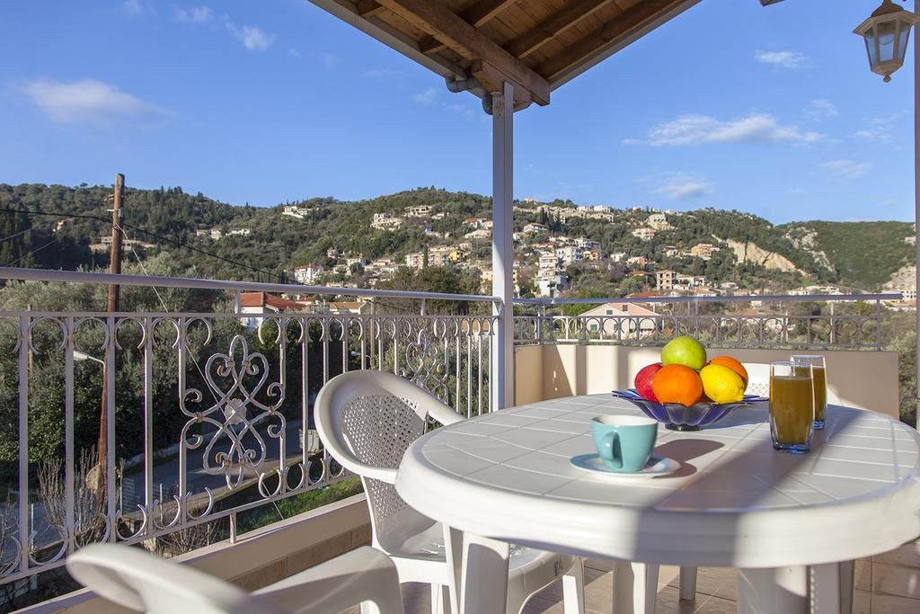 Apolpaina Luxury apartments主图