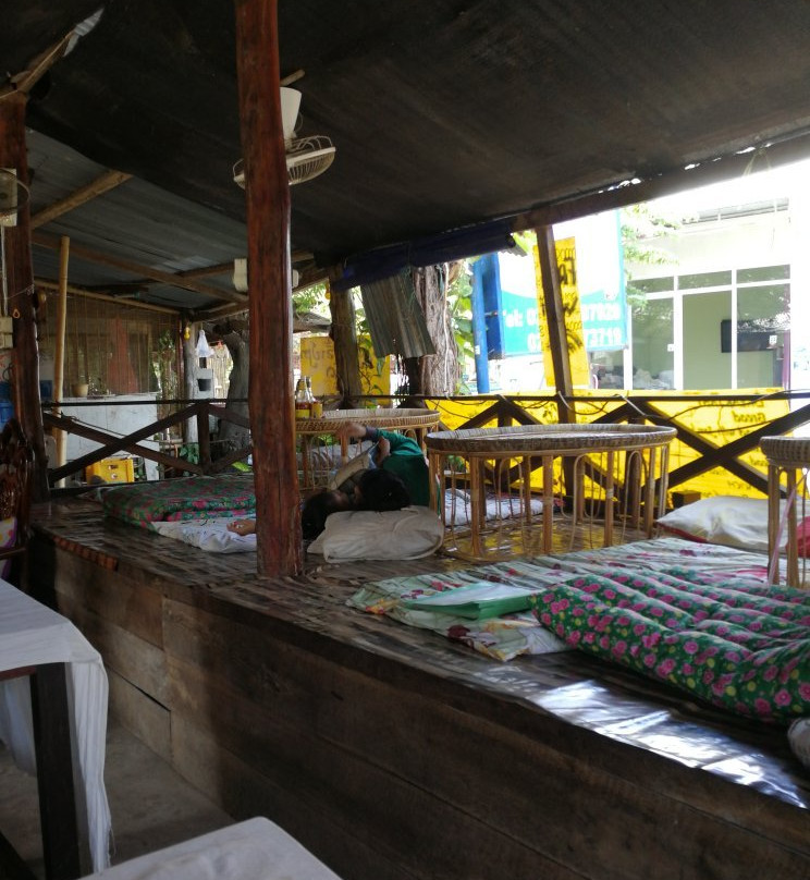 Malina Guesthouse and Restaurant