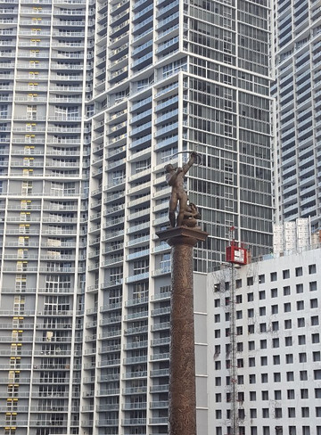 The Pillar of History-迈阿密必去景点