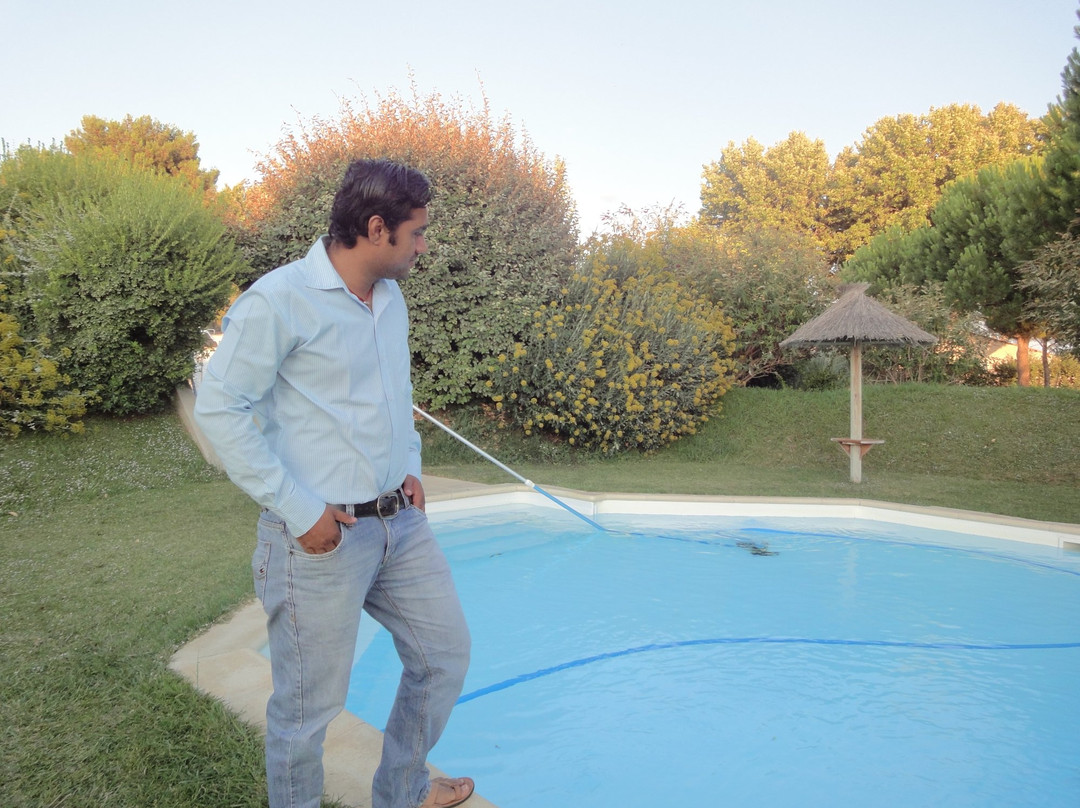 洛加宾酒店主图