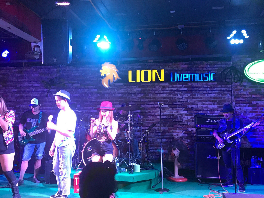 Lion Live Music景点图片