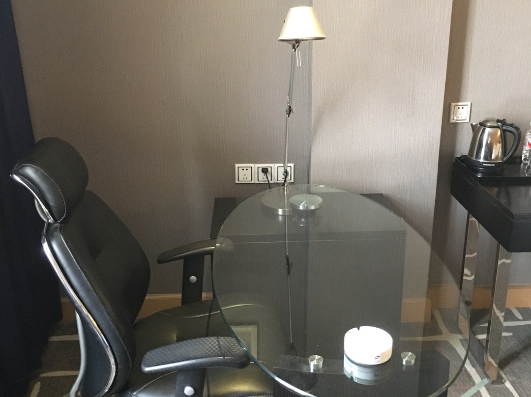 白天鹅宾馆主图