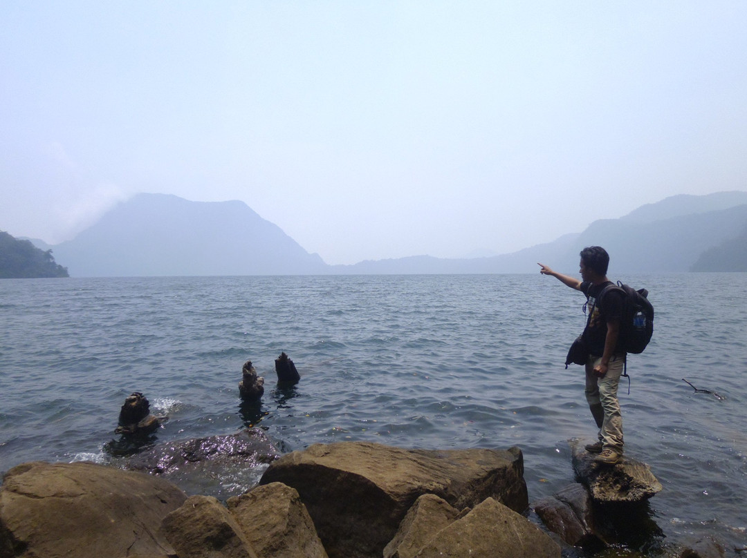 Seven Mountain Lake-占碑必去景点