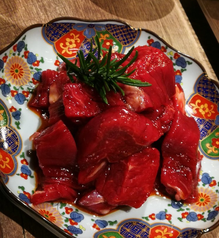 あつにく　本店