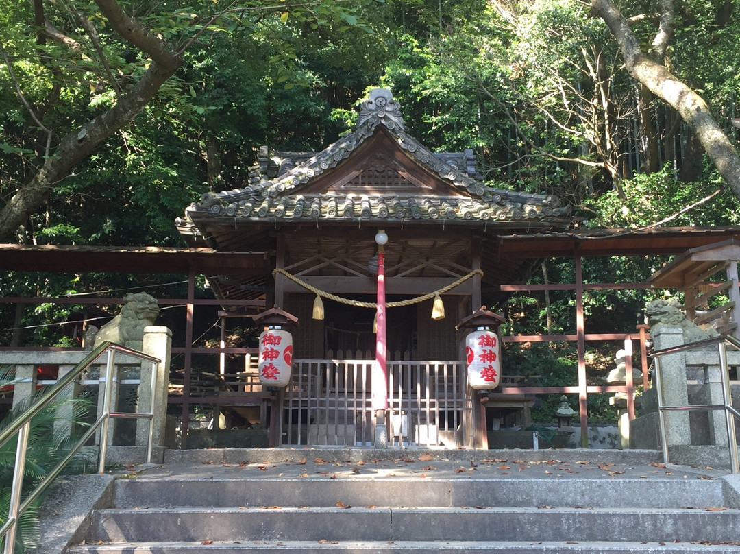 Usa Hachiman Shrine景点图片