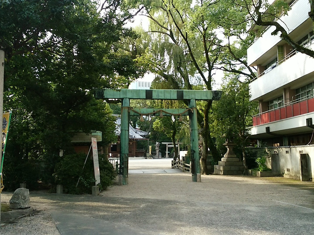 Suwa Shrine景点图片