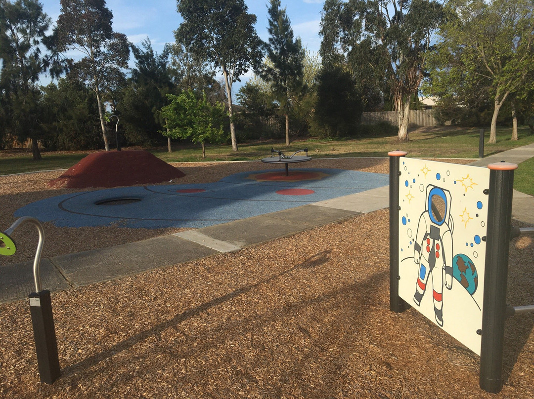 Waverly Park Drive Reserve-Cranbourne必去景点