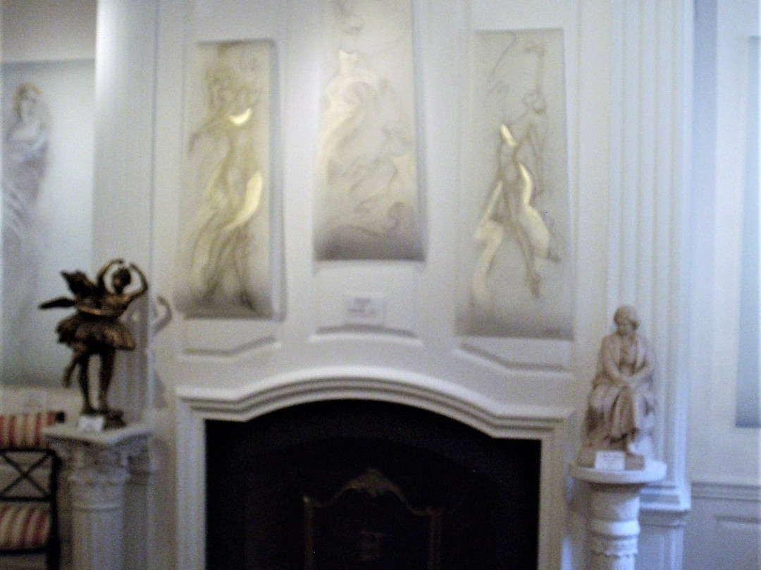 Vault Gallery景点图片