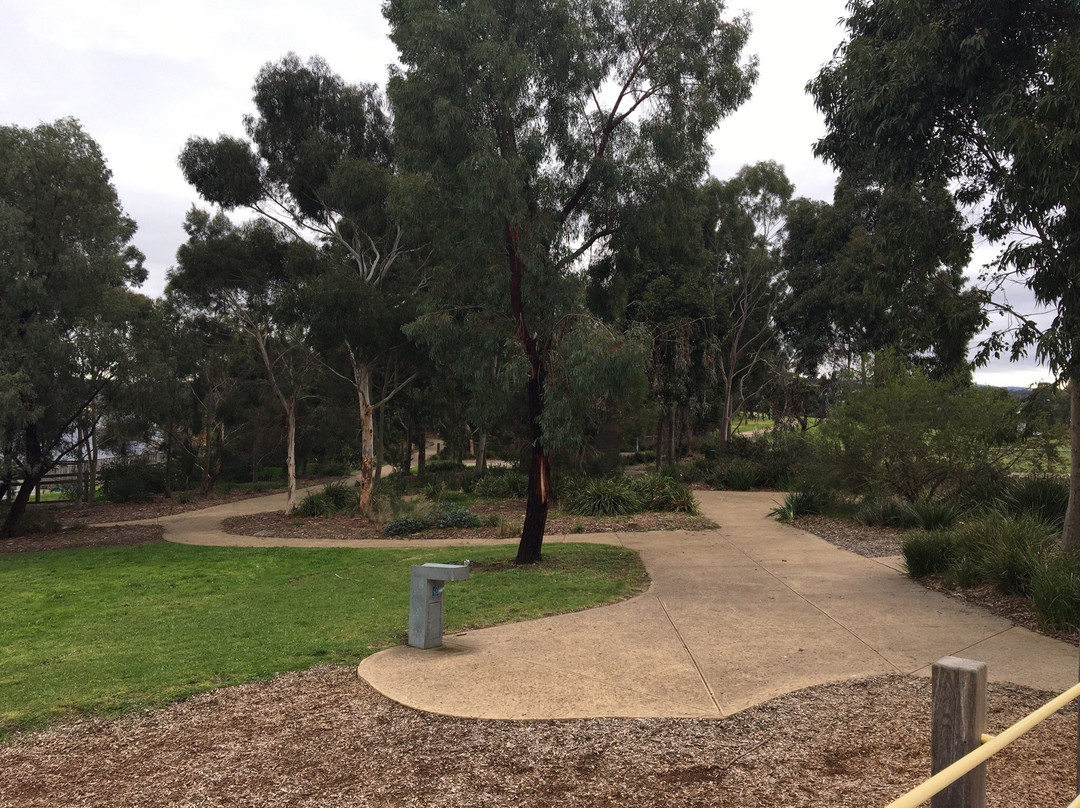 Hilltop Park-Doreen必去景点