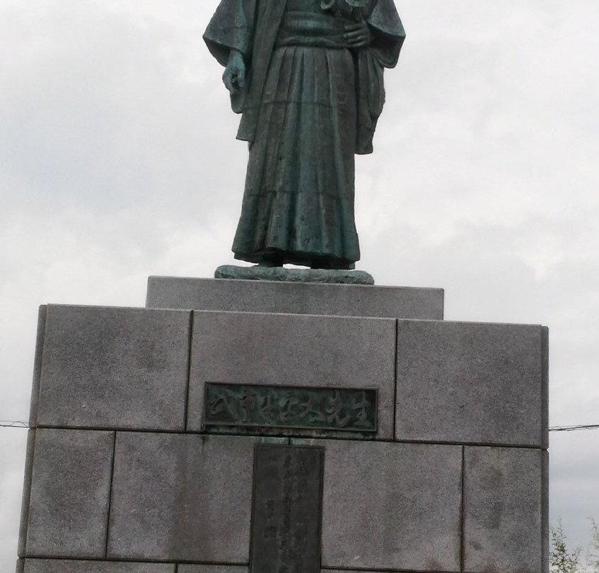 须崎市旅游景点-Takechi Hampeita Statue
