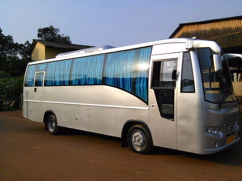 Shree Ganesh Taxi Services