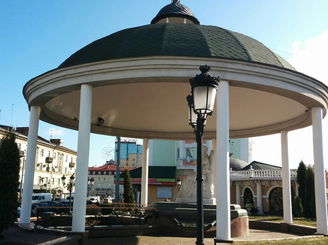 Princess Maria Rivnenska Monument景点图片