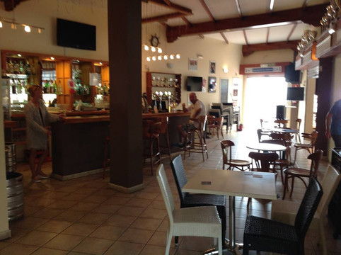 Palms Sports Bar-奥德杰海岸必去景点