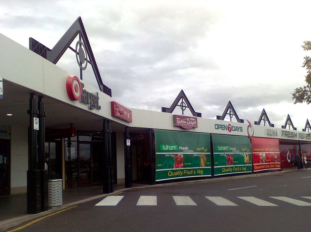 Fulham Gardens Shopping Centre景点图片