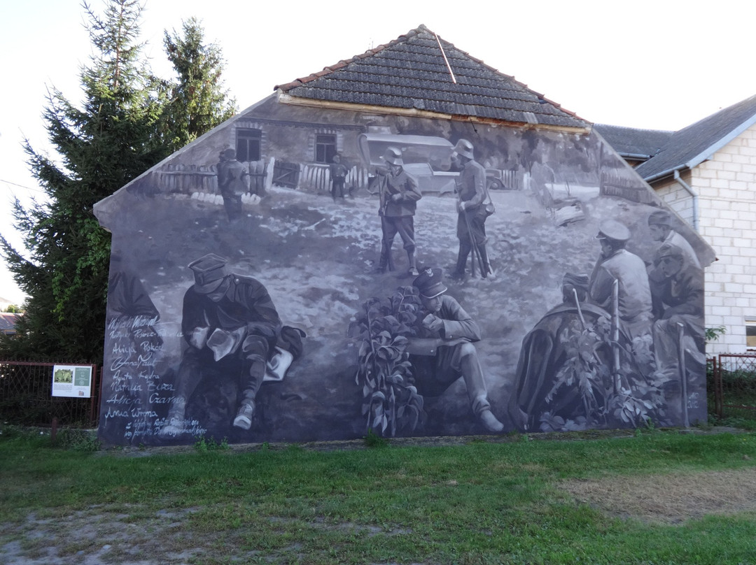 Gora Strekowa "Polish Thermopylae"景点图片