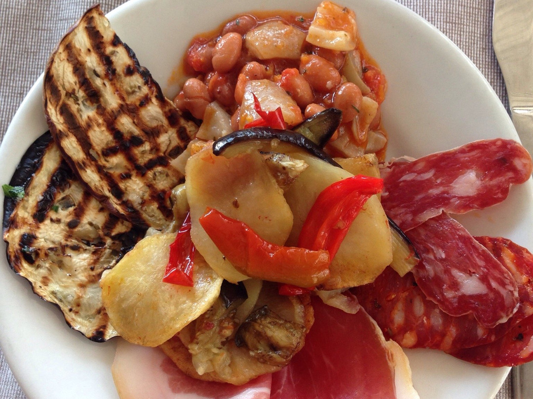 Lago餐馆和美食-Il Tri Di Vrasi