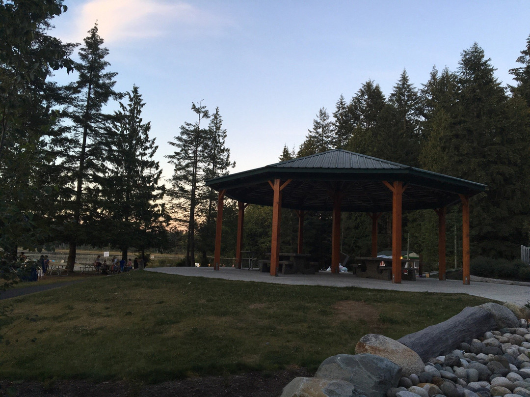 Whonnock Lake-枫树岭必去景点