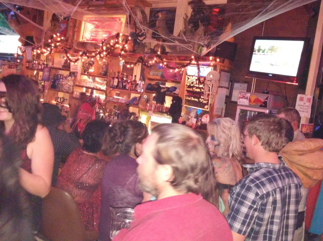 Rails Brews and Cues-谢里登必去景点