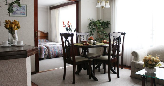 阿尔卡拉公寓酒店