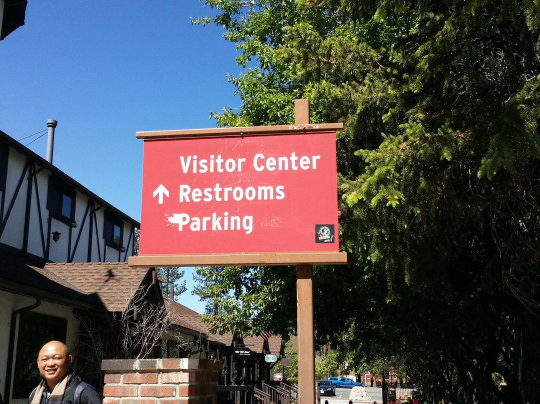 Big Bear Visitor Center-大熊湖必去景点