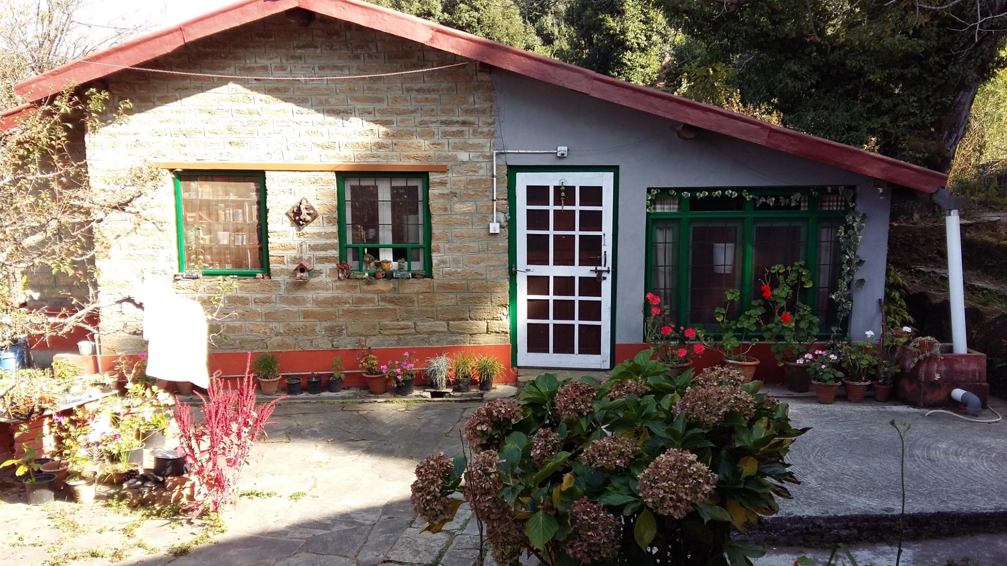 The Dak Bungalow at Peora-浴室