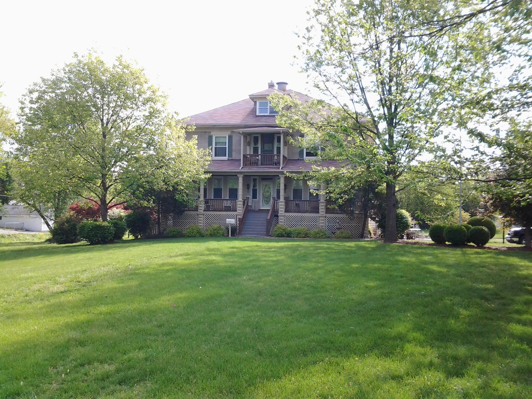 Francie's Inn-官方