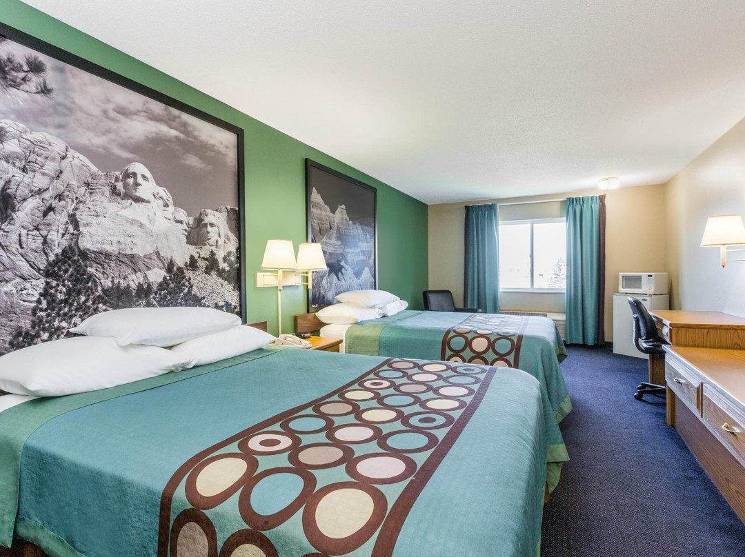 Super 8 by Wyndham Sioux Falls