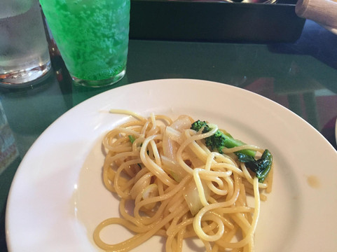 モルトボーノ マハロ黒部店