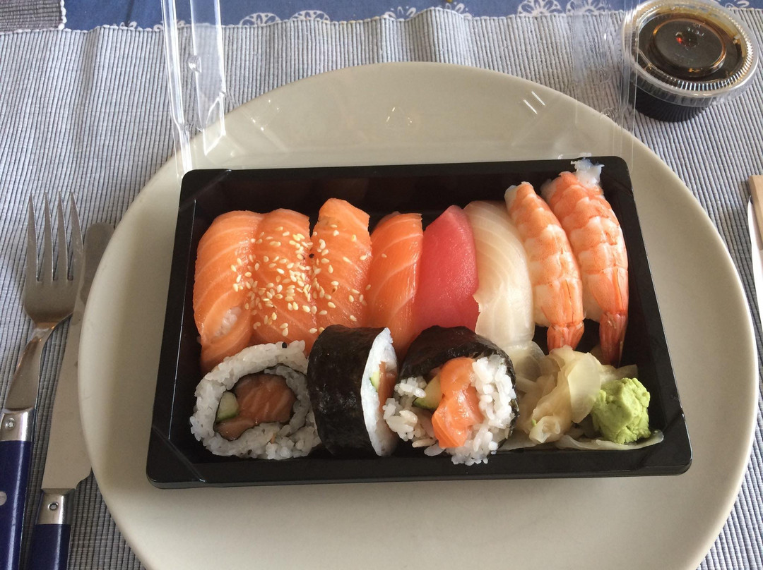 Åtvidaberg餐馆和美食-Berga Sushi & Wok