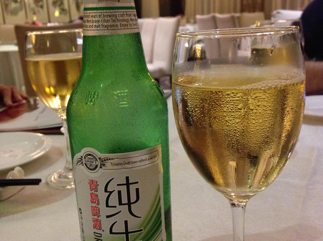 新崇大酒店主图