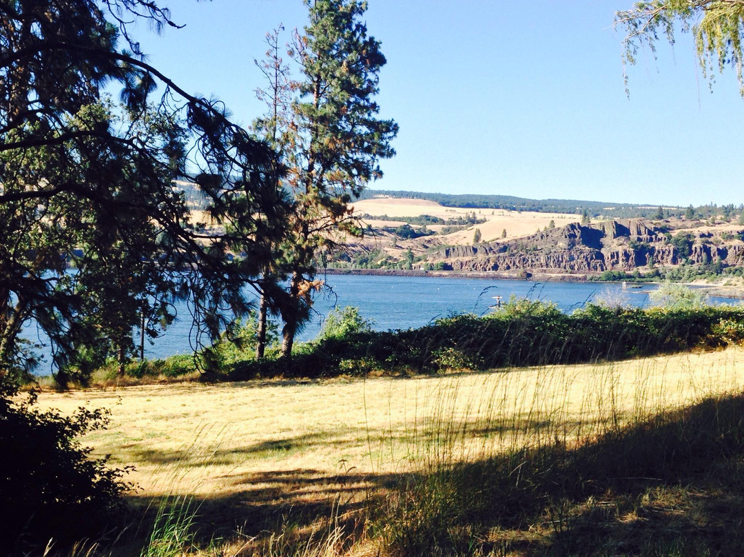 Memaloose State Park Campground