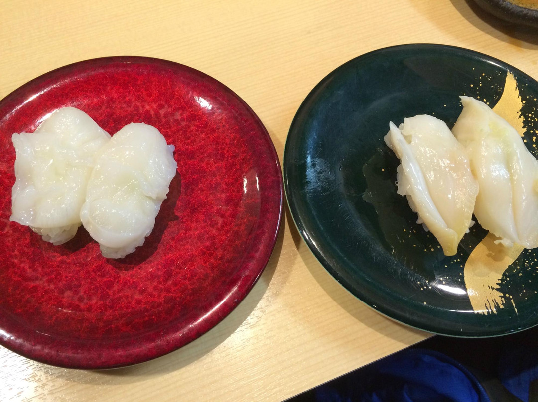 回転寿司 本陣DINING