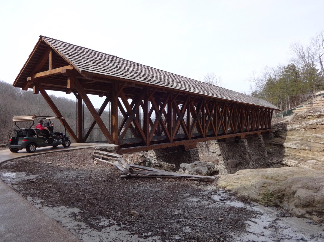 Lost Canyon Cave and Nature Trail-Ridgedale必去景点