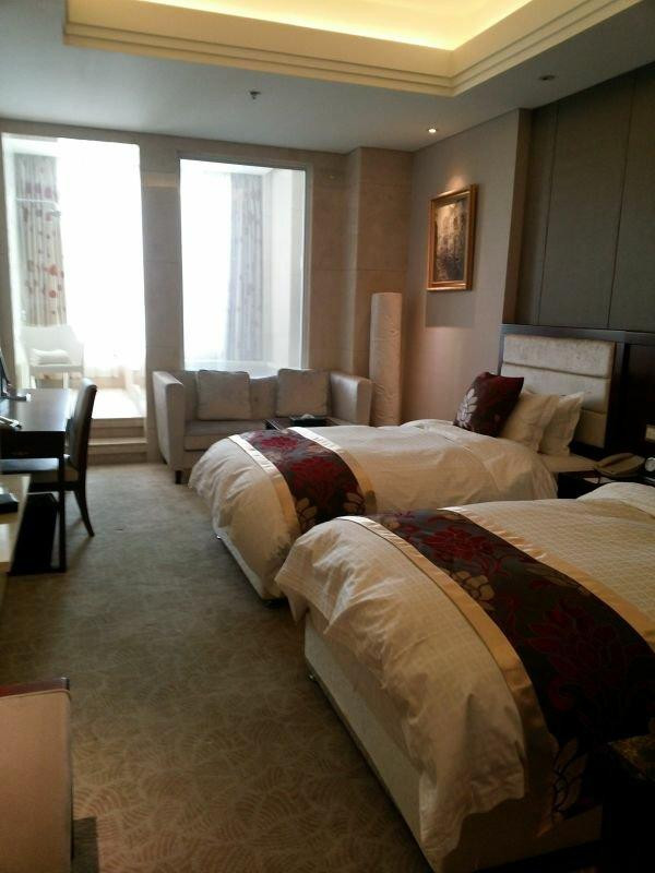 阳光丽城温泉酒店主图