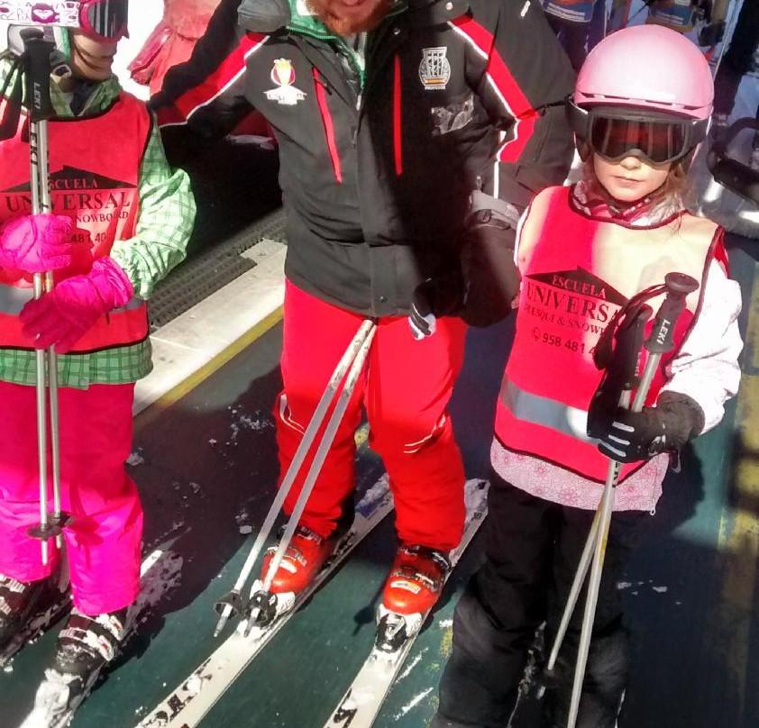 Escuela Universal Esqui & Snowboard景点图片