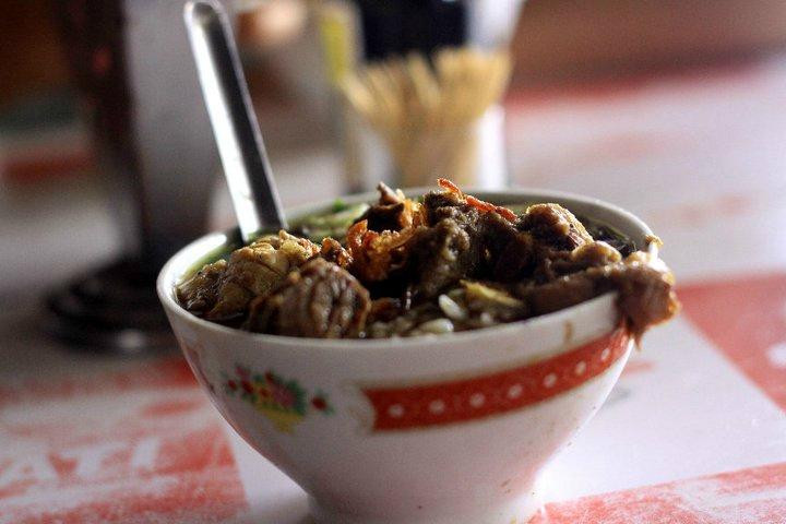 Pemalang餐馆和美食-Nasi Grombyang H. Warso