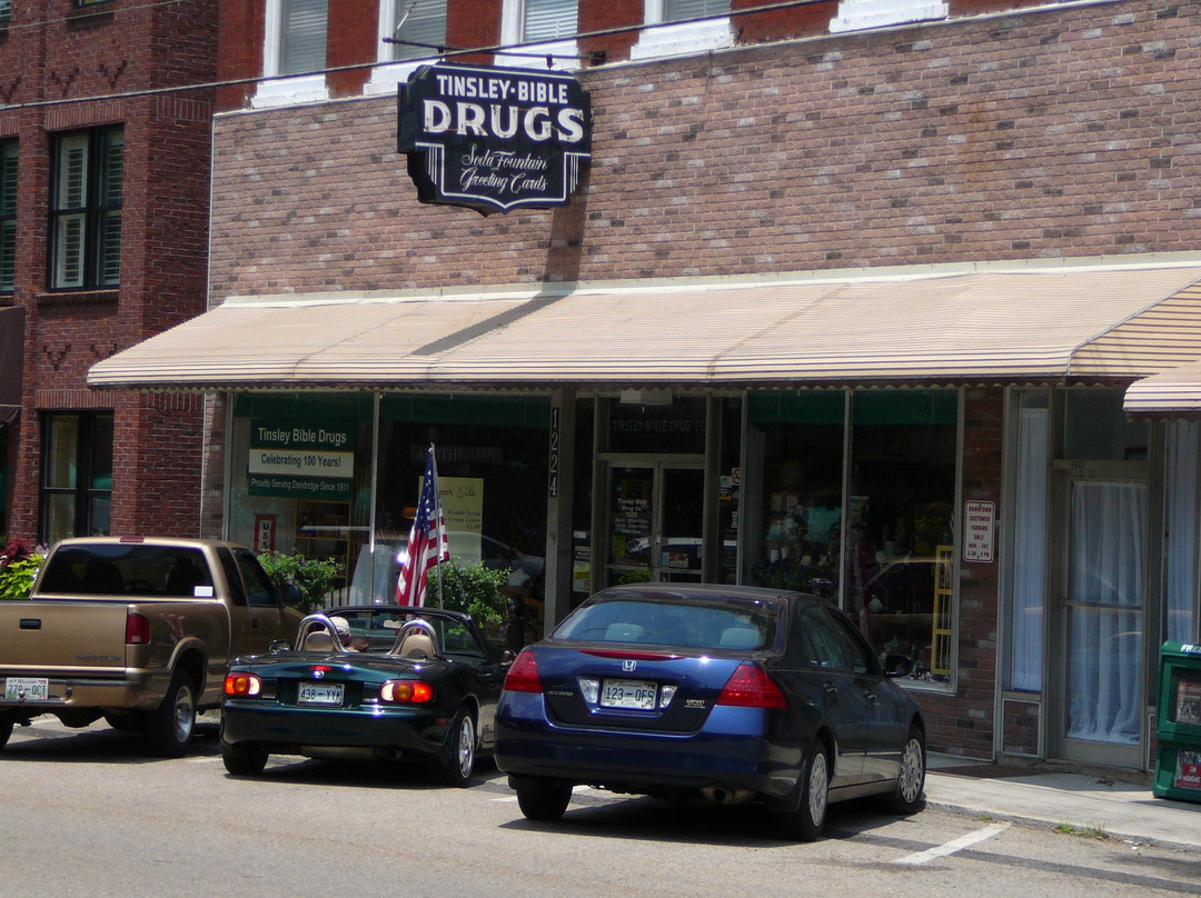 Tinsley-Bible Drugstore-Dandridge必去景点