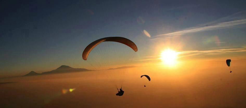 Paragliding in Armenia-埃里温必去景点