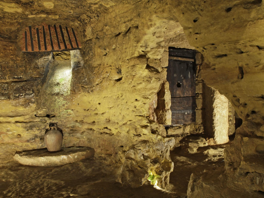 Les Troglos de Belvès景点图片